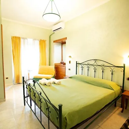 Domus Patrizia Romana 6 Persone Apartamento