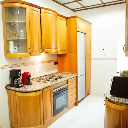 Domus Patrizia Romana 6 Persone Apartamento *
