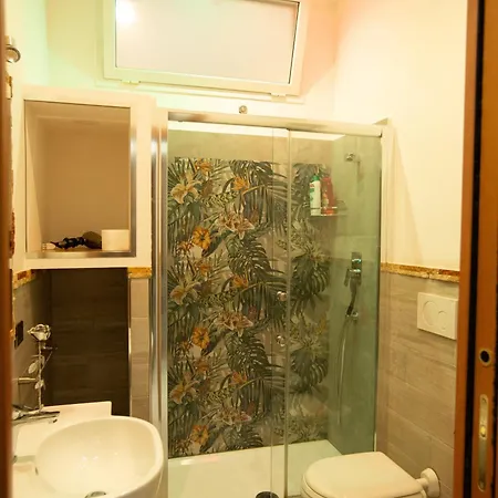 Domus Patrizia Romana 6 Persone Apartamento Roma