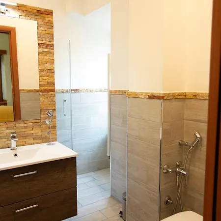 Domus Patrizia Romana 6 Persone Apartamento Roma