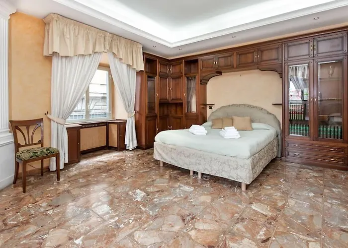 아파트 Domus Patrizia Romana 6 Persone