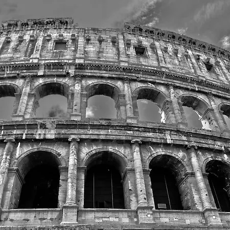 Domus Patrizia Romana 6 Persone Apartament